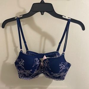 Blue and lilac Victoria’s Secret bra size 36 B padded Demi